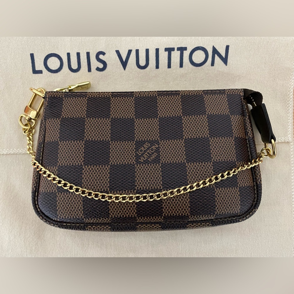Louis Vuitton Mini Pochette Damier Ebene